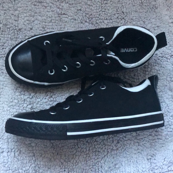 GREAT CONDITION Converse All-Star Low Tops - Picture 2 of 5